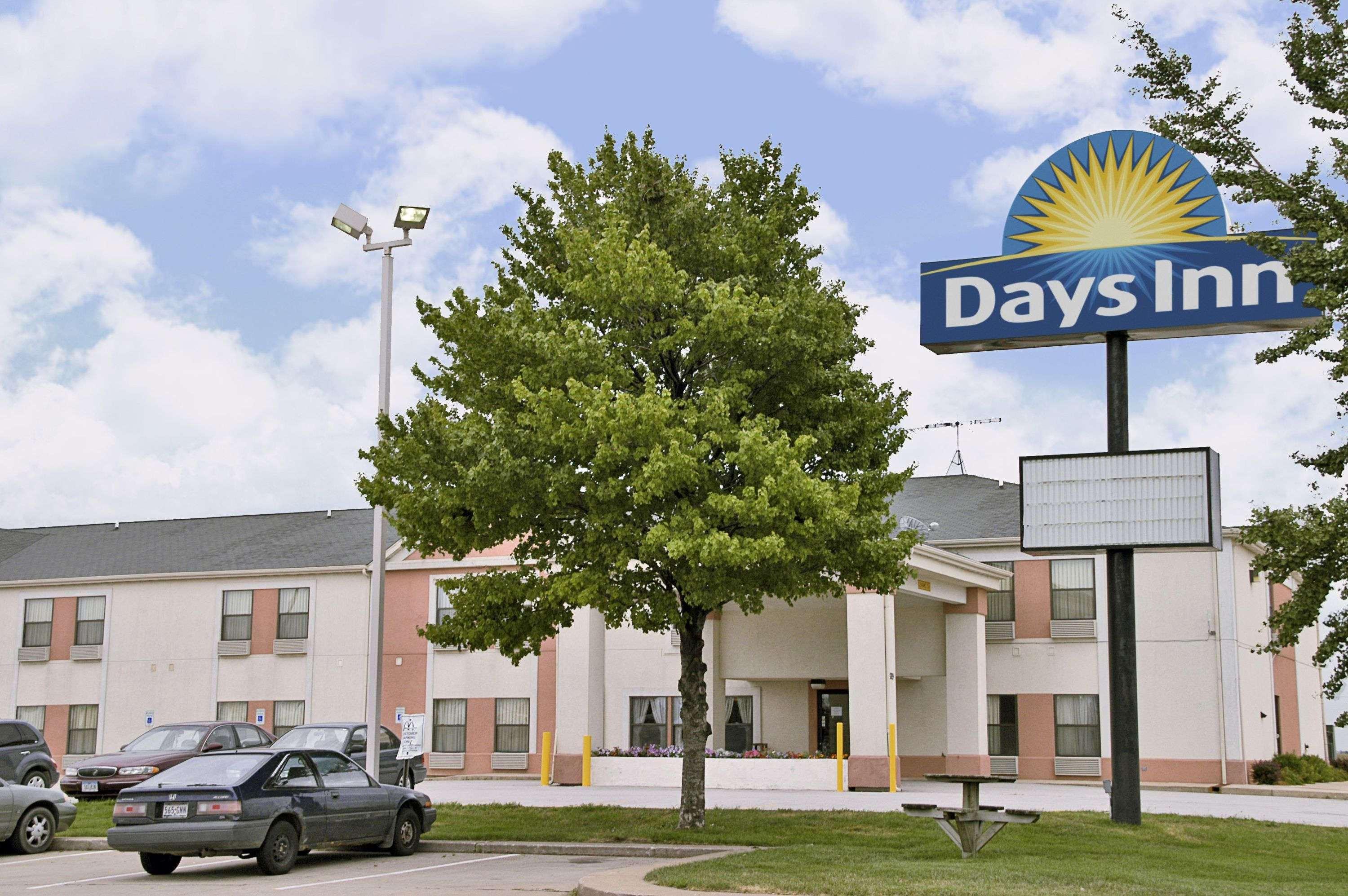 Days Inn By Wyndham Walcott Davenport Luaran gambar